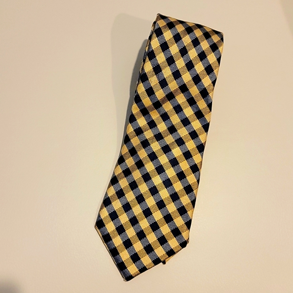 Club Room Tie